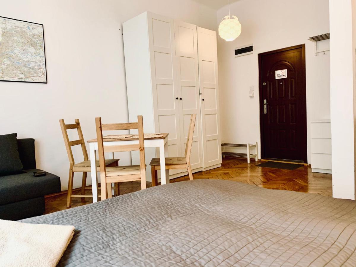 Studio In Center Красков Екстериор снимка
